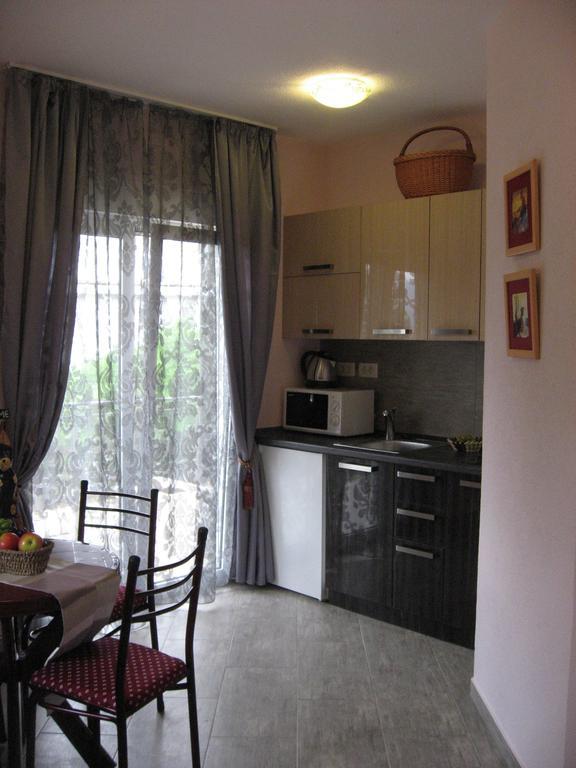 Smokva Apartments Herceg Novi Cameră foto