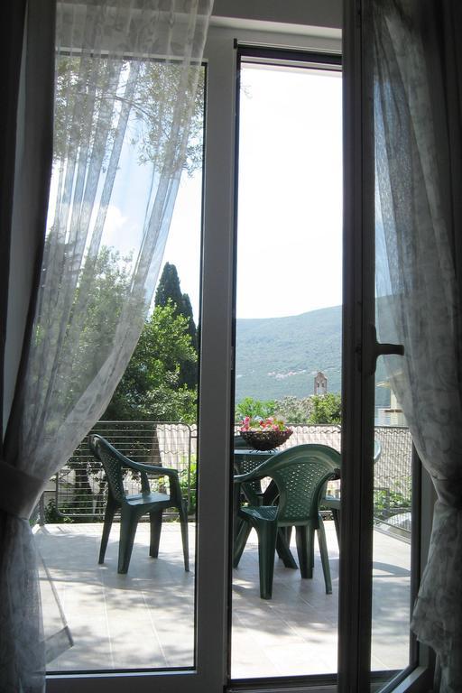 Smokva Apartments Herceg Novi Cameră foto