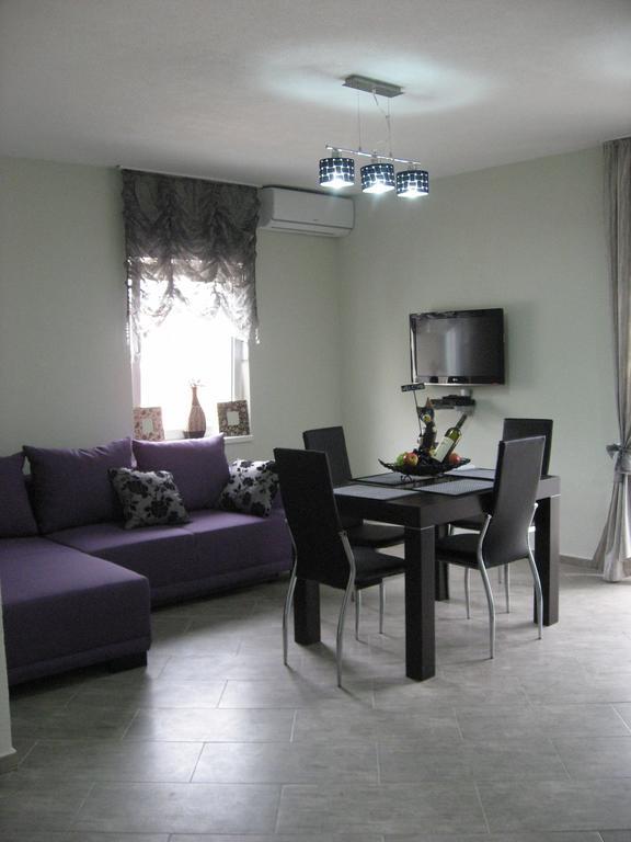 Smokva Apartments Herceg Novi Cameră foto